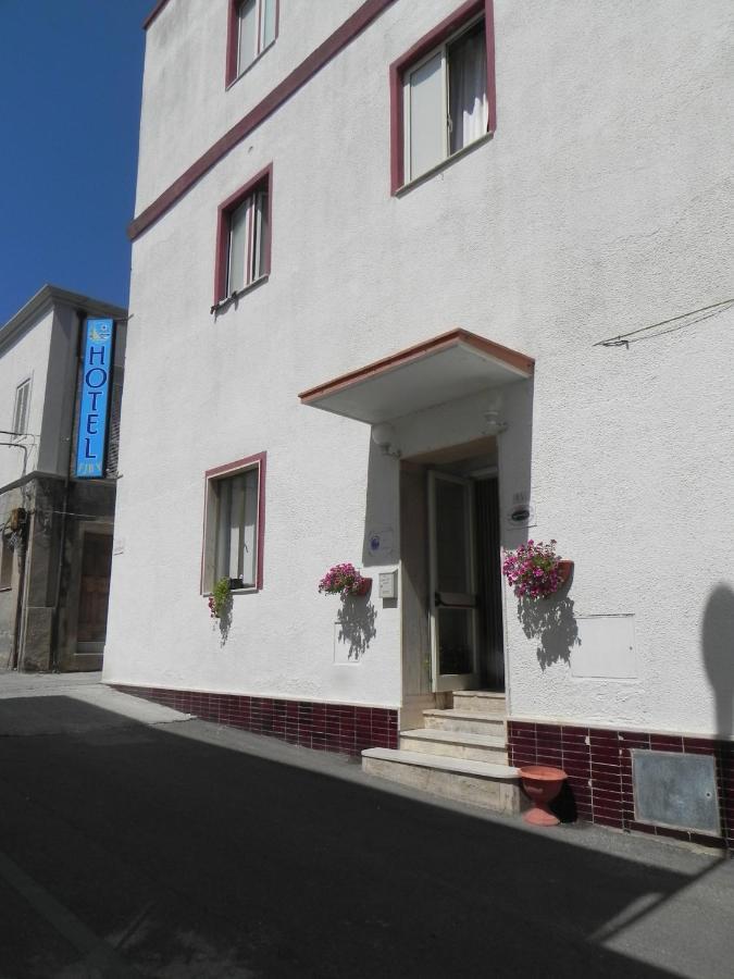 Hotel Fjby カラゼッタ エクステリア 写真